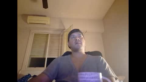 Snapshot of morocho777 chatting on 12/26/24, 03:38 Bruno online show from 12/26/24, 03:38