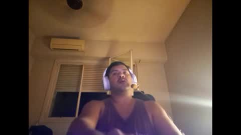 Snapshot of morocho777 chatting on 02/03/25, 04:25 Bruno online show from 02/03/25, 04:25