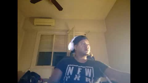 Snapshot of morocho777 chatting on 03/03/25, 05:31 Bruno online show from 03/03/25, 05:31