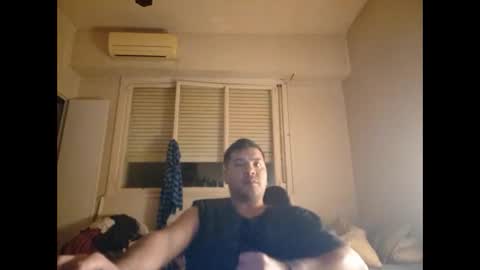 Snapshot of morocho777 chatting on 10/01/25, 05:46 Bruno online show from 10/01/25, 05:46