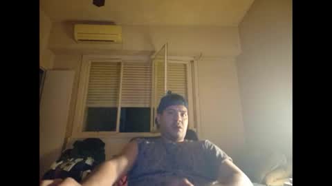 Snapshot of morocho777 chatting on 10/08/25, 05:38 Bruno online show from 10/08/25, 05:38