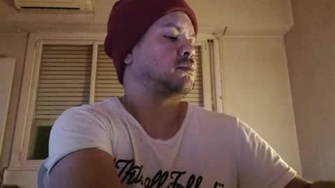 Snapshot of morocho777 chatting on 07/05/26, 10:11 Bruno online show from 07/05/26, 10:11