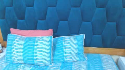 morrigan_luxus online show from 11/14/25, 12:20