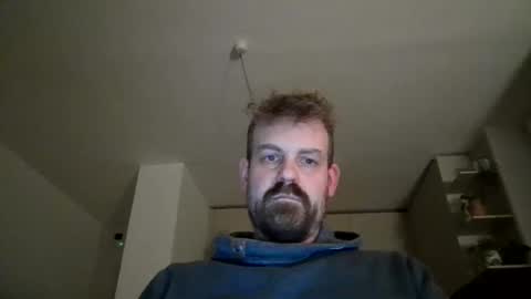 Snapshot of morritz chatting on 05/15/26, 07:21 morritz online show from 05/15/26, 07:21