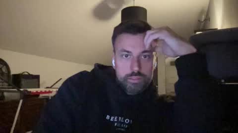 morty87geil online show from 11/19/25, 05:35