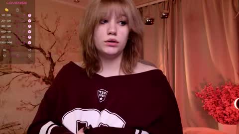 morvelyn online show from 11/28/25, 12:41