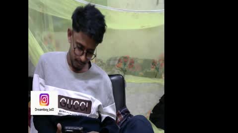 moso999 online show from 12/22/25, 06:05