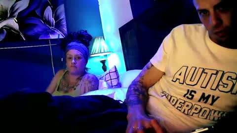 Snapshot of mossbergjoey chatting on 11/16/25, 10:32 mossbergjoey online show from 11/16/25, 10:32