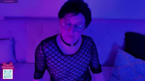 Snapshot of mossprince chatting on 09/10/25, 07:58 Cernos online show from 09/10/25, 07:58