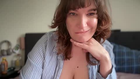 Snapshot of mossy_mommy chatting on 05/12/26, 01:41 Mossy Mommy online show from 05/12/26, 01:41