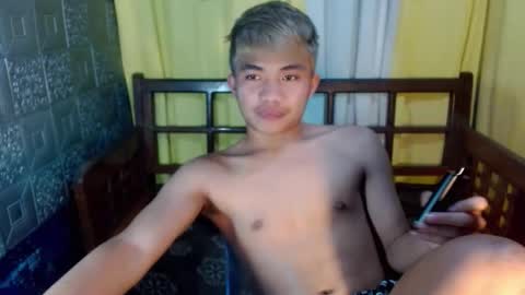 Snapshot of mostwantedtwink chatting on 04/24/26, 09:28 mostwantedtwink online show from 04/24/26, 09:28
