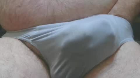 moth12 online show from 01/05/25, 09:47