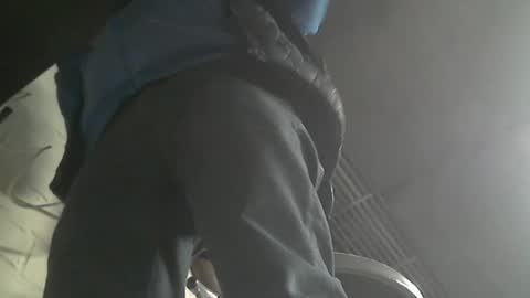 Snapshot of motofann2 chatting on 02/24/25, 11:32 motofann2 online show from 02/24/25, 11:32