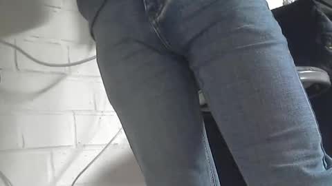 Snapshot of motofann2 chatting on 03/11/26, 12:22 motofann2 online show from 03/11/26, 12:22