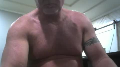 motorguy08 online show from 12/20/24, 05:04