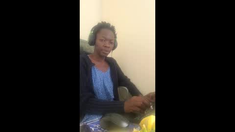 Mouthymiss online show from 12/17/25, 10:21