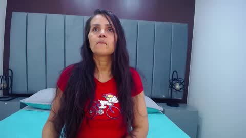 moxa hot online show from 03/07/25, 01:29