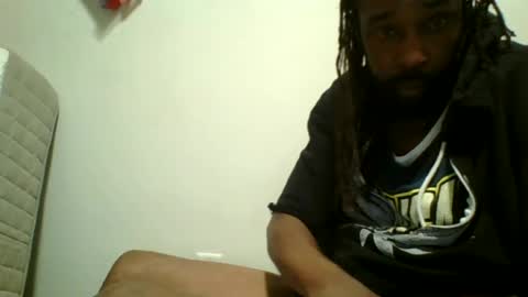 Snapshot of moxamillion chatting on 07/27/26, 02:07 moxamillion online show from 07/27/26, 02:07