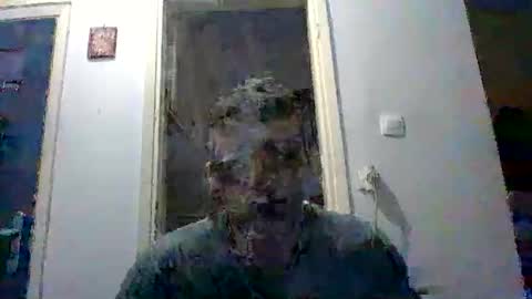 mppempis81 online show from 11/18/25, 09:41