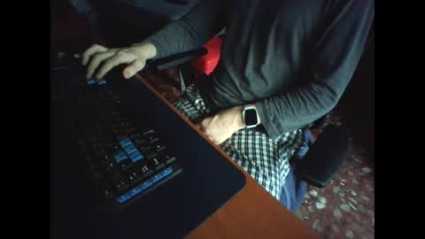 Snapshot of mr0699hotboy chatting on 10/26/25, 01:28 mr0699hotboy online show from 10/26/25, 01:28