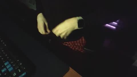 Snapshot of mr0699hotboy chatting on 11/08/25, 01:50 mr0699hotboy online show from 11/08/25, 01:50