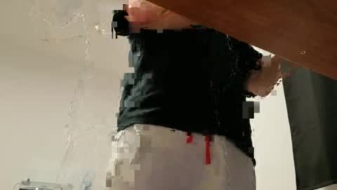 Snapshot of mr10069 chatting on 10/28/25, 05:59 mr10069 online show from 10/28/25, 05:59