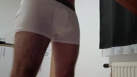 Snapshot of mr10069 chatting on 11/24/25, 12:38 mr10069 online show from 11/24/25, 12:38