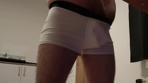 Snapshot of mr10069 chatting on 04/16/26, 12:50 mr10069 online show from 04/16/26, 12:50