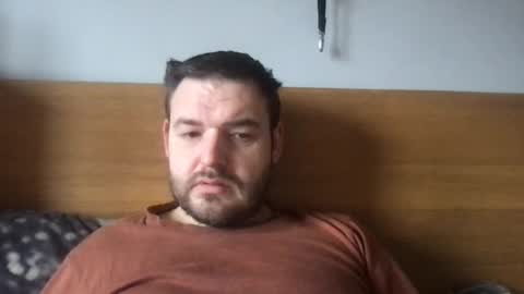 Snapshot of mr834565 chatting on 03/10/25, 10:37 mr834565 online show from 03/10/25, 10:37