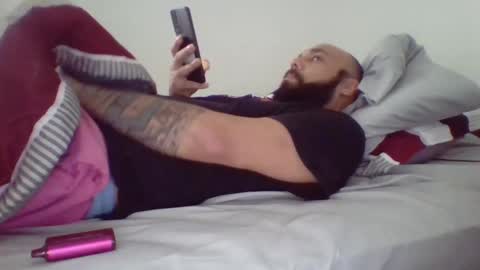 Mr8 online show from 01/10/25, 08:04