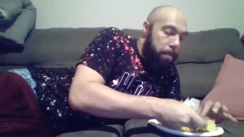 Mr8 online show from 02/08/25, 01:11