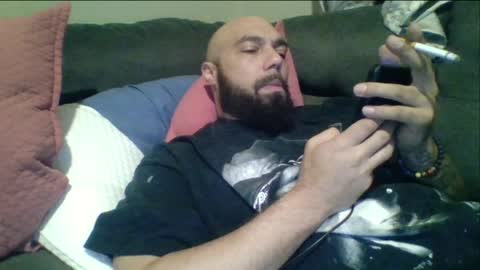 Mr8 online show from 04/05/26, 01:14