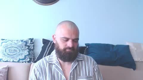 Snapshot of mr_alpacino chatting on 11/17/25, 08:20 mr_alpacino online show from 11/17/25, 08:20