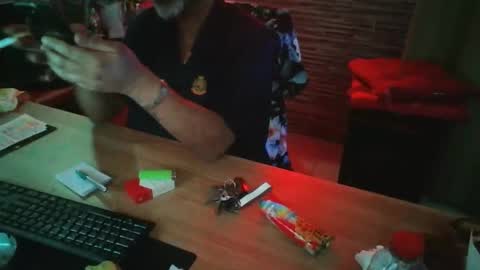 JUST FOR GIRLS     online show from 09/09/25, 09:14