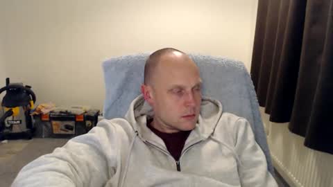 Snapshot of mr_baldy chatting on 11/01/25, 10:45 Mr Baldy Likes to Chat online show from 11/01/25, 10:45