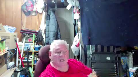 mr_canoe_licker_69 online show from 12/27/24, 05:26