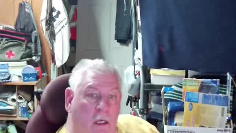 mr_canoe_licker_69 online show from 01/31/25, 08:12