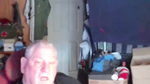 mr_canoe_licker_69 online show from 02/13/25, 07:42