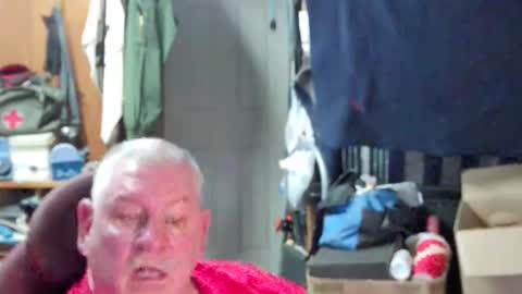 mr_canoe_licker_69 online show from 02/14/25, 08:37