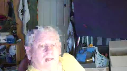 mr_canoe_licker_69 online show from 02/27/25, 08:53
