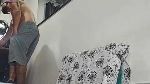 chris online show from 10/01/25, 11:49