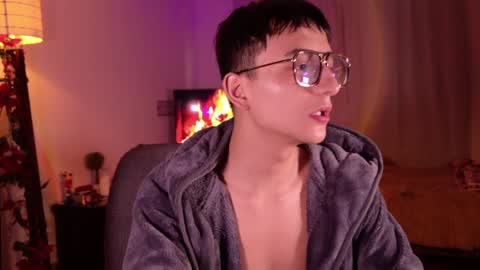 Snapshot of mr_evan1 chatting on 12/29/24, 05:22 Mr Evans online show from 12/29/24, 05:22