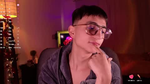 Snapshot of mr_evan1 chatting on 01/10/25, 03:48 Mr Evans online show from 01/10/25, 03:48