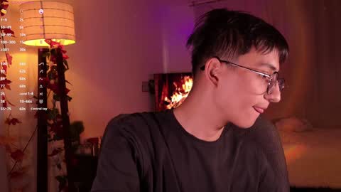 Snapshot of mr_evan1 chatting on 01/25/25, 03:41 Mr Evans online show from 01/25/25, 03:41