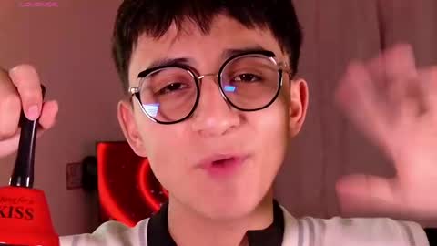 Snapshot of mr_evan1 chatting on 02/09/25, 01:25 Mr Evans online show from 02/09/25, 01:25