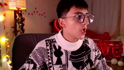 Snapshot of mr_evan1 chatting on 02/11/25, 12:16 Mr Evans online show from 02/11/25, 12:16