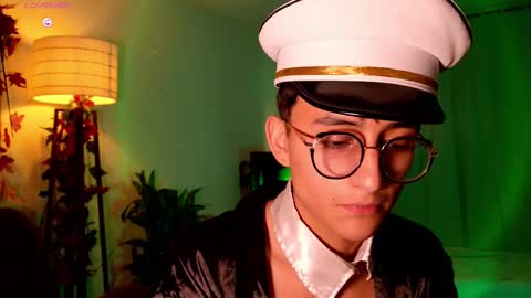 Snapshot of mr_evan1 chatting on 03/11/25, 06:08 Mr Evans online show from 03/11/25, 06:08