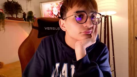 Mr Evans online show from 12/15/25, 05:17