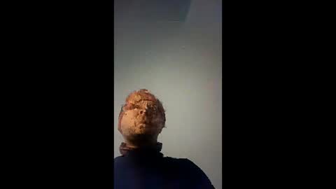 mr_i_ online show from 04/18/26, 07:01
