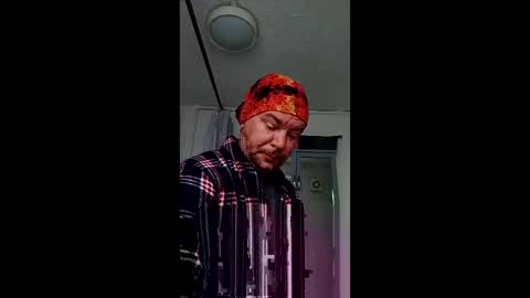 mr_i_ online show from 06/11/26, 07:50